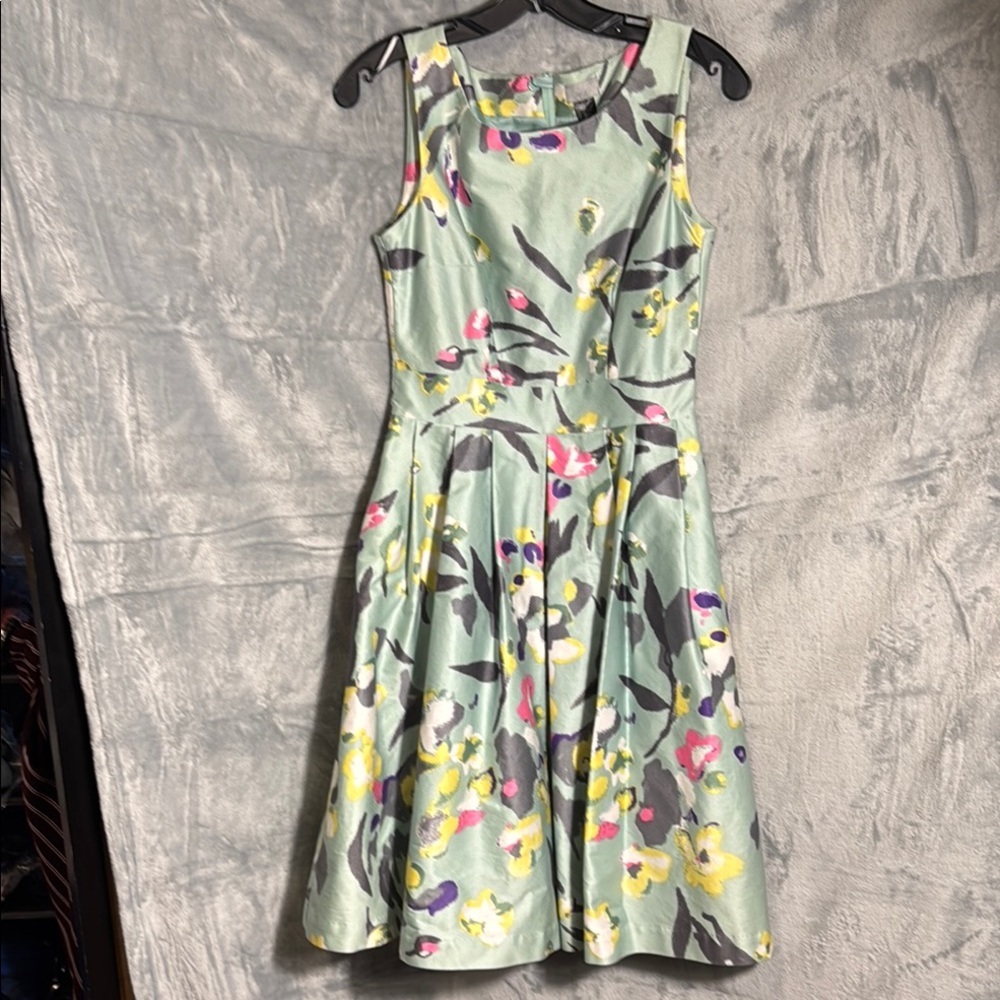H&M Floral Sleeveless Dress‎ Multicolor light green size 6 pleated cotton midi